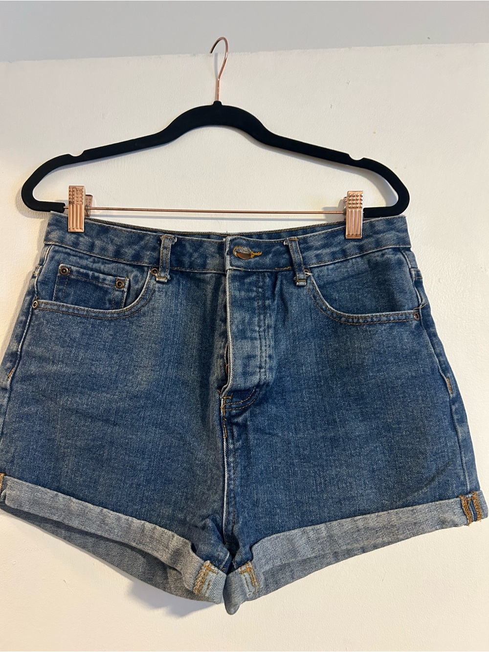 Forever 21 Medium Blue Rolled-Hem Denim Shorts